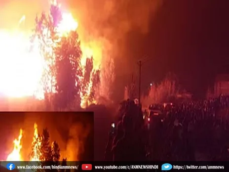 गोदाम में लगी आग जली लाखों की संपत्ति