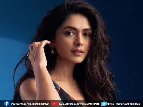 पॉपुलर एक्ट्रेस Mrunal Thakur एयरपोर्ट पर हुयी स्पॉट