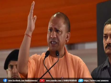 CM Yogi : नोएडा में जमकर गरजे मुख्यमंत्री योगी आदित्यनाथ