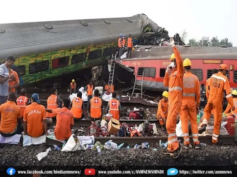 train accident: 40 शवों पर चोट का एक भी निशान नहीं, आखिर मौत कैसे ?