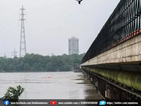 Delhi Flood: खतरे के निशान को पार कर गई यमुना