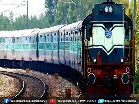 Indian Railways: रेलवे ने पूछा सवाल, आप दीजिए जवाब