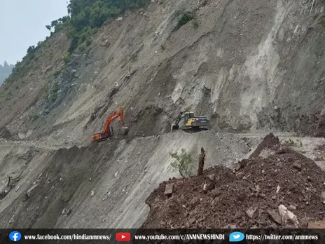 Landslide: फिर भूस्खलन कालका-शिमला नेशनल हाईवे पर