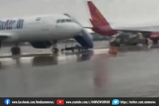 दिल्ली में रिकॉर्ड बारिश, एयरपोर्ट पर पानी भर गया, ऑरेंज अलर्ट जारी