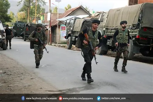 कश्मीर में 11 मुठभेड़ों में आठ पाकिस्तानी आतंकी मारे गए