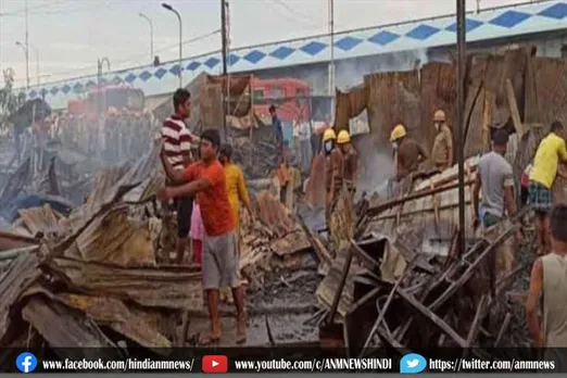 केश्तपुर में 50 झोपड़ियां जल कर राख