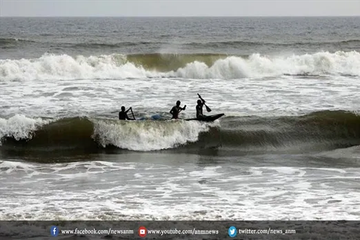 पश्चिम बंगाल के  समुद्र तटीय इलाकों को कराया जा रहा है खाली