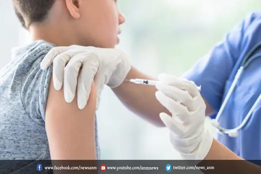 बच्चों के टीकाकरण अभियान के सामने तीसरी लहर चुनौती