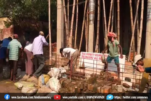 रेलवे प्रशासन ने रोका मंदिर निर्माण का कार्य