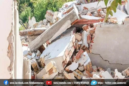 ठाणे जिले में इमारत गिरने से चार लोगों की मौत