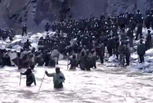 गलवां झड़प के दौरान बर्फीली नदी में बह गए थे चीन के 38 सैनिक