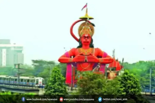 हनुमान जी की प्रतिमा के सामने अश्लीलता की सारी हदे पार, खुद ही देखे।