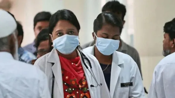 महाराष्ट्र में 338 डॉक्टर कोरोना पॉजिटिव
