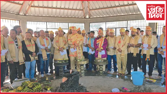 হাবুঙত টাই আহোম যুৱ পৰিষদৰ নৱনিবাৰ্চিত কেন্দ্ৰীয় সমিতিৰ শপতগ্ৰহণ অনুষ্ঠান