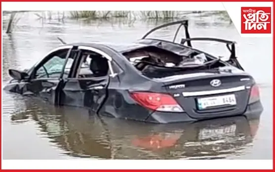 ৰাষ্ট্ৰীয় ঘাইপথৰ পৰা পানীত বাগৰিল ভাৰ্ণা গাড়ী