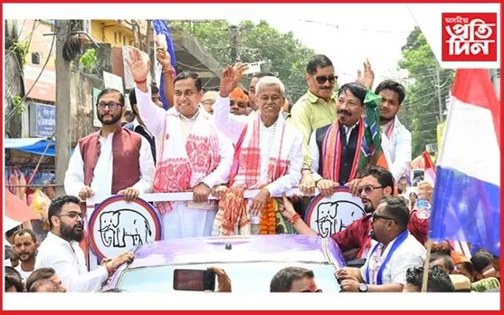 বিশাল জনসভা আৰু ৰোড শ্ব’ৰ মাজেৰে ফণীভূষণ চৌধুৰীৰ মনোনয়ন পত্ৰ দাখিল