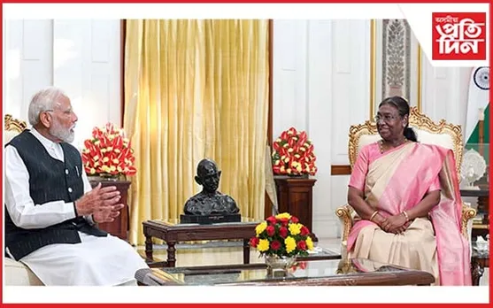 ৰাষ্ট্ৰপতি দ্ৰৌপদী মুৰ্মুৰ আজি ওপজাদিন : প্ৰধানমন্ত্ৰীসহ বিভিন্নজনে জনালে শুভেচ্ছা