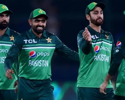 'Itni hi self respect hai to bulalo apni team wapis' - Fans react as PCB reportedly angry over India for not providing visa to Pakistan journalists