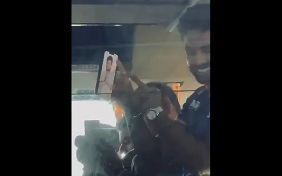 Watch: Suryakumar Yadav shows Sanju Samson's photo to his crazy fans in Trivandrum