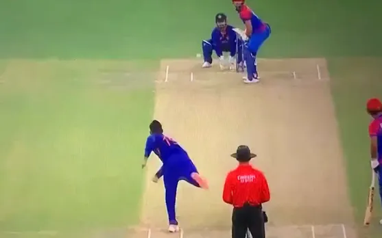 Watch: Dinesh Karthik bowls his first over in international cricket as India end their Asia Cup campaign on a lighter note