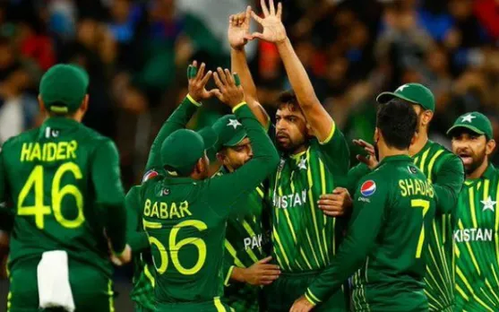 'Mazak mazak main world cup final main ponch gaye' - Twitter Reacts After Pakistan Defeat New Zealand In The First Semi-final Of The 20-20 World Cup