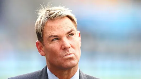 Shane Warne joined the debate over the switch-hitting