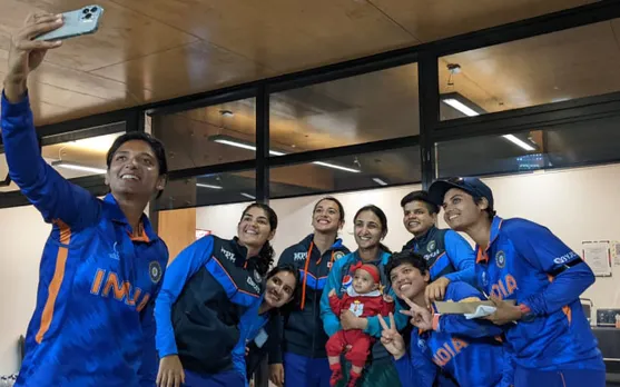 Watch: Indian players win hearts as they play with Bismah Maroof's daughter in adorable video