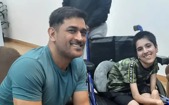 MS Dhoni's heartwarming gesture for a super fan goes viral!