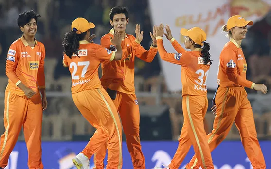 'Bhai ye Bangalore Women's team bhi sirf Dil hee jeetegi' - Fans react as Bangalore lose third consecutive match in Women's T20 League