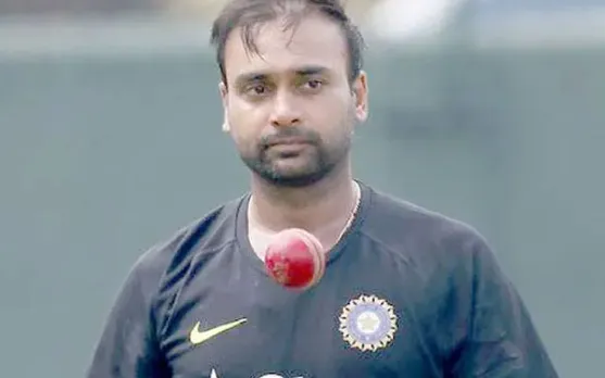 Amit Mishra comes with a mouth-shutting reply to a Pakistan actress who advises him to eat cow dung
