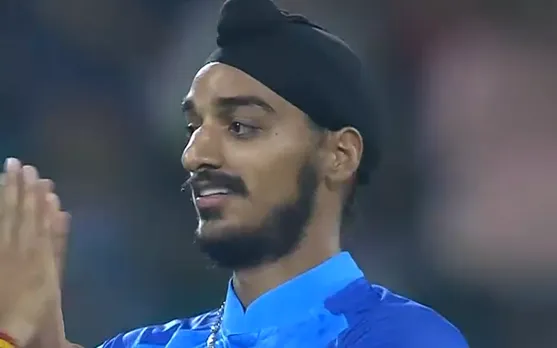 'What a comeback!' - Twitter goes berserk as Arshdeep Singh breaks the back of South African batting in the first T20I