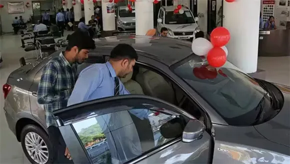 Automobile