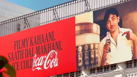 Coca-Cola transports people to Raj Kapoor's on-set meal moment through immersive activation