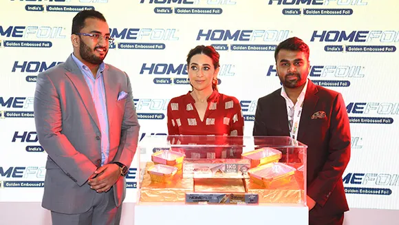 Karisma Kapoor unveils golden embossed foil 'Homefoil' at AAHAR fair