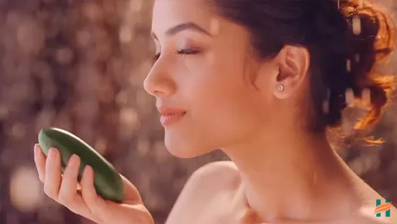 'Himalaya Ayurveda Clear Skin Soap' campaign brings back memories of oil bath 
