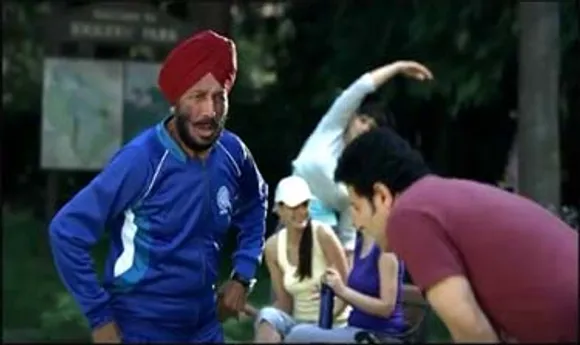 Zandu Kesari Jivan runs with the 'Flying Sikh' Milkha Singh