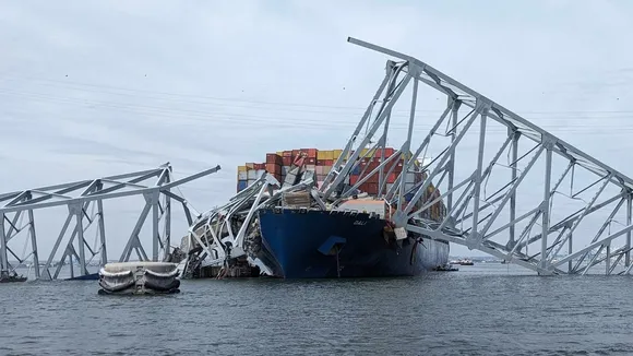 Baltimore Bridge Collapse: Salvage Operations Begin, Crew to Lift First Piece