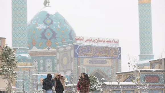 Tehran's Imamzadeh Saleh Shrine Transforms into a Winter Wonderland Amidst Snowfall