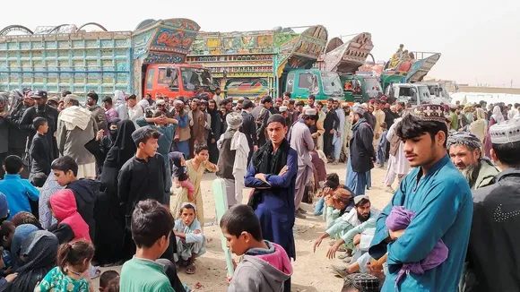 Reactions to Pakistan's Decision to Resume Deportation of Afghan Migrants