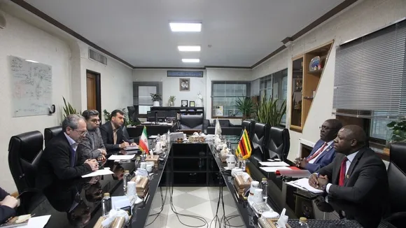 Iran, Zimbabwe Forge Closer Ties: Pledge to Boost Trade, Economic Cooperation in SMEs