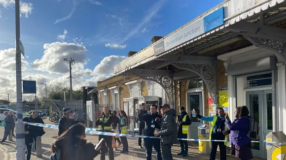 19-Year-Old Arrested for Attempted Murder After Train Stabbing at Beckenham Junction