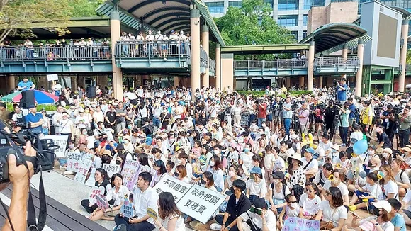 Taipei Advocates Rally for Child Abuse Legal Reform Following Foster Care Tragedy