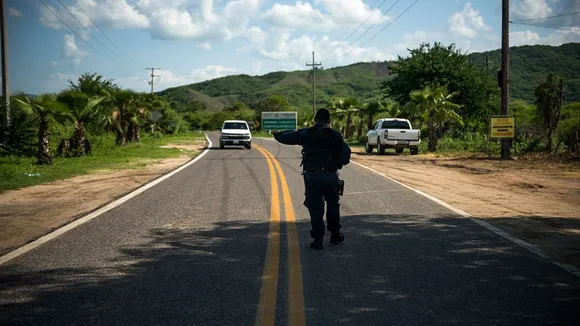 Sinaloa Siege: 58 Freed in Cartel Kidnapping Spree, National Guard Casualty Reported