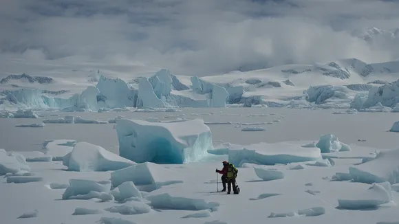 Carte Blanche's Latest Episode Shines a Light on Antarctica's Climate Change Crisis