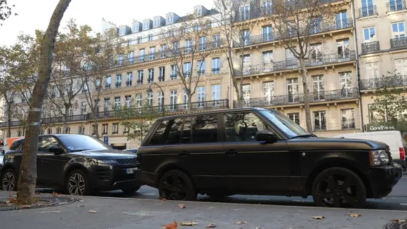 Paris Hikes Parking Fees for SUVs, Sparks Global Urban Policy Shift