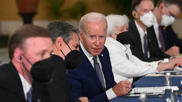 Biden-Duda Meeting to Discuss Ukraine's NATO Bid Ahead of Summit