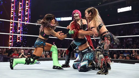 Dakota Kai's Shocking Betrayal of Bayley on SmackDown Sparks WrestleMania XL Drama