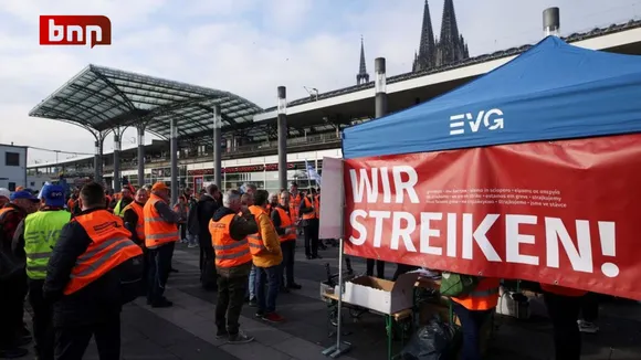 Rail Workers Strike Across Germany in Protest Over Wages