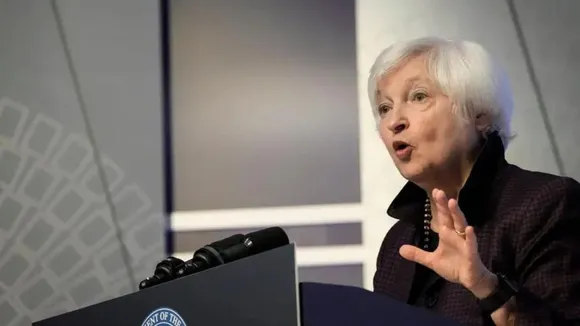 U.S. Treasury Secretary Yellen Urges Bank CEOs to Consider Mergers Amidst Recent Bank Failures