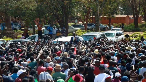 41 Zimbabwe election monitors arrested amid vote counting